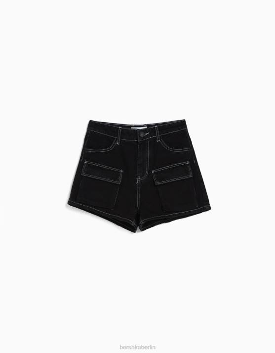 Schwarz Bershka unisex Denim-Cargo-Shorts H00J4007