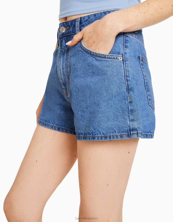 hellblau Bershka unisex Mom-Fit-Jeansshorts H00J4018